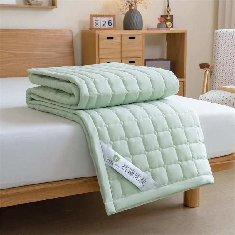 Cooling Mattress Topper for Summer,Foldable Bed Mat Cool Sleeping Mattress,Soft Breathable Roll Up Bed for Single Double Bed