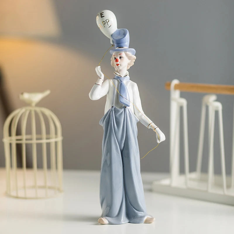 Nordic Ins Retro Circus Clown Ornaments Funny Comedy Ceramic Character Statue Home Decoration Kid Room Christmas Halloween Decor