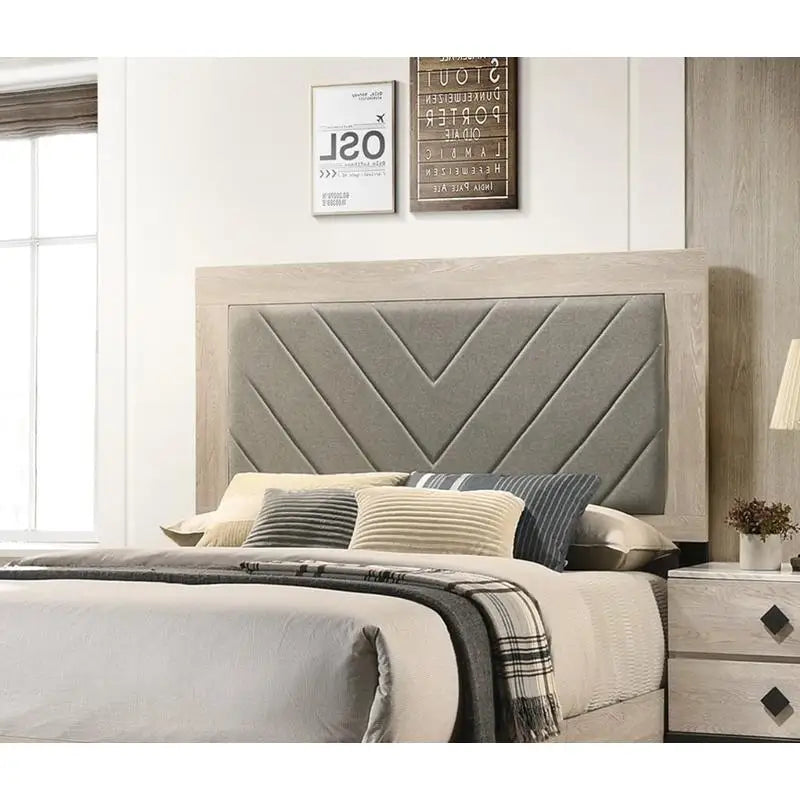 CN Sichuan Contemporary Rubberwood Bed Frame With V Design Headboard