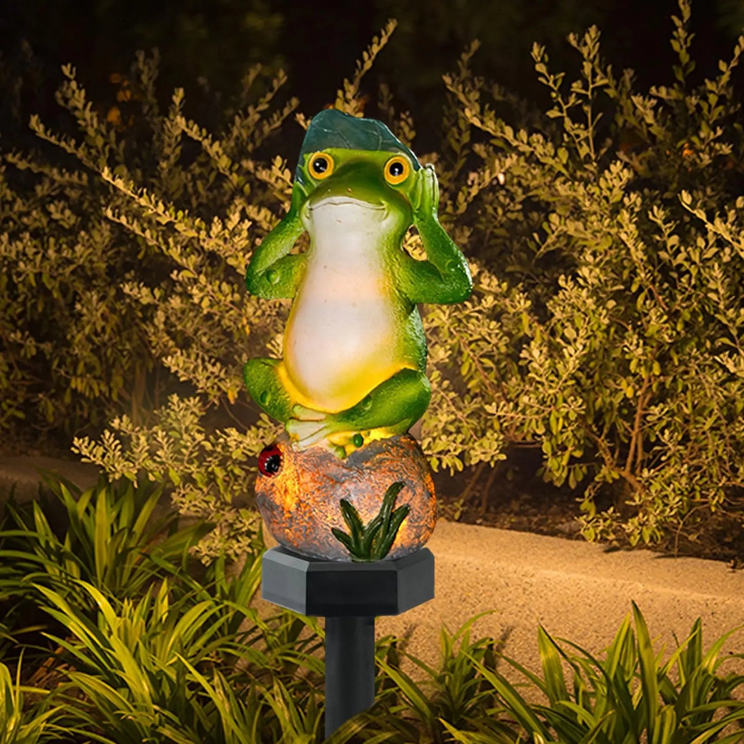 Cute Solar Powered Animal Statue LED Light Resin Frog Snail Figurine Waterproof Ornaments for Landscape Yard Garden Art Decor