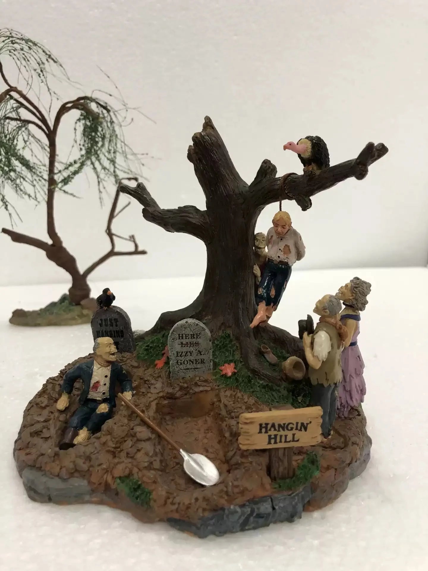 Halloween Decor Creative Halloween Scene Resin Ornaments Ghost Taking Pictures Figurine Garden Ornaments Home Decor Accessories