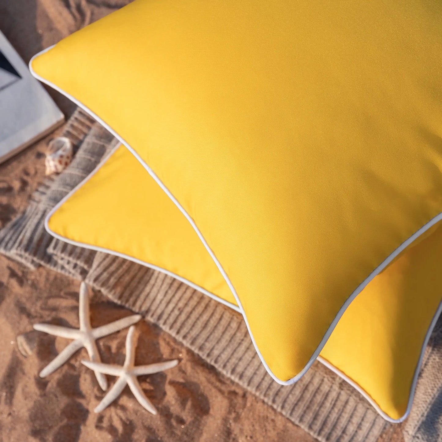 Outdoor Waterproof Decorative Throw Pillow for Patio, 18" x 18", 2 Pack