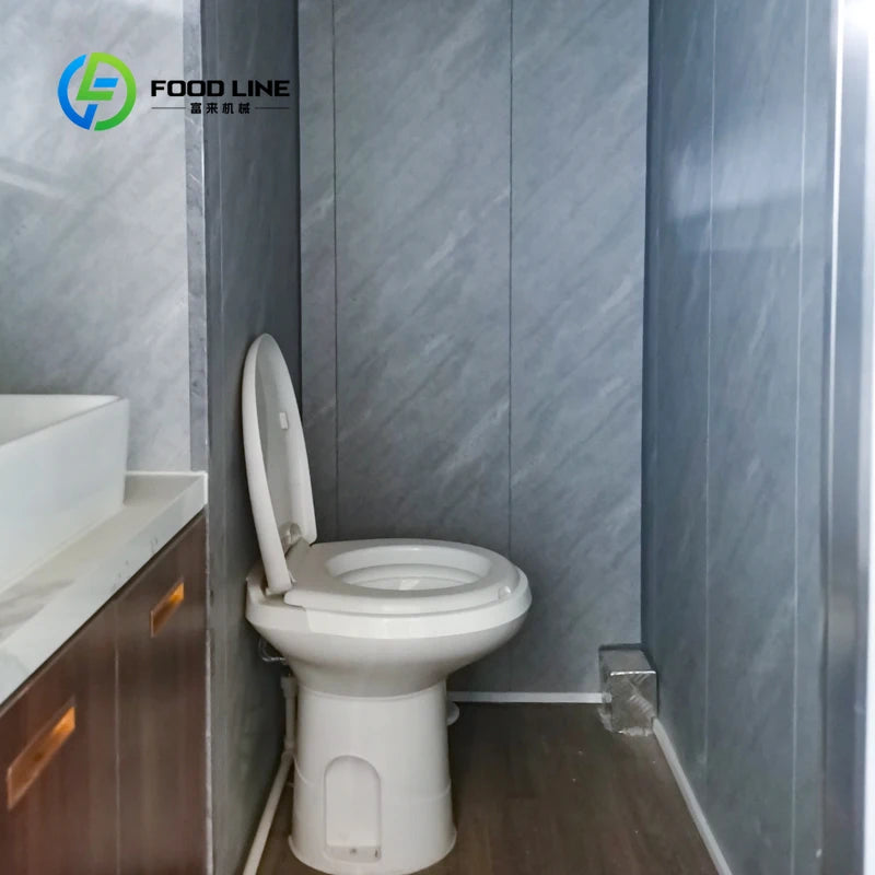Customized Luxury 2-Station Outdoor Restroom Trailer Stainless Steel USA Standard for Events and Public Use