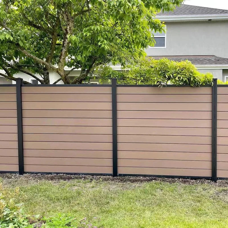 Popular Wood Plastic Composite Garden Fence Panel Aluminum Post Outdoor Decoration Privacy Slat Wall WPC Fence