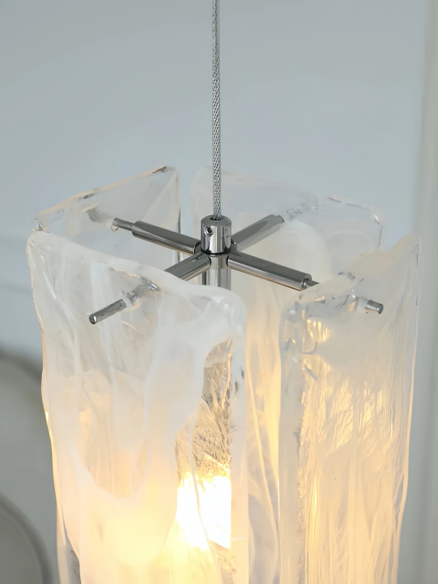 Postmodern Cloud Glass Hanging Light Indoor Art Decor Chandelier Dining Table Pendant Light Bedroom Parlor Cafe Warm Droplights