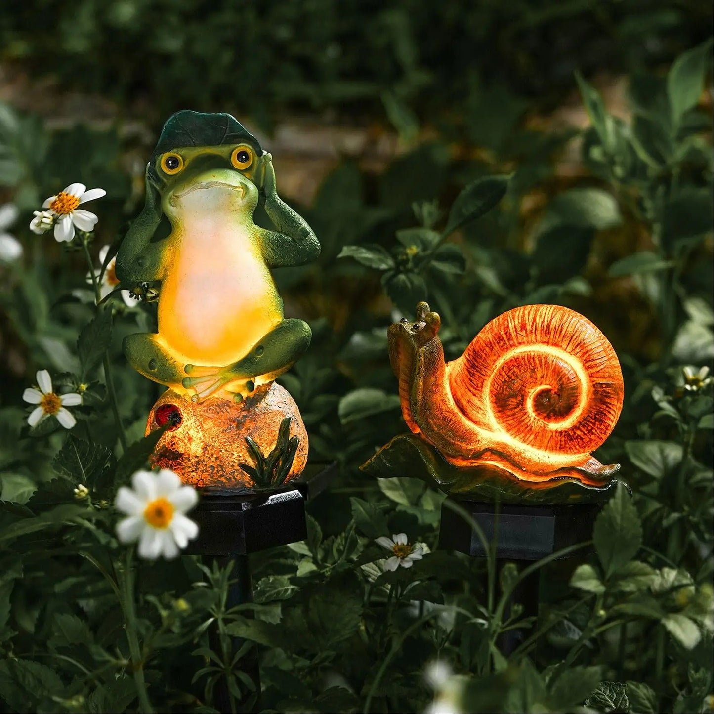 Cute Solar Powered Animal Statue LED Light Resin Frog Snail Figurine Waterproof Ornaments for Landscape Yard Garden Art Decor