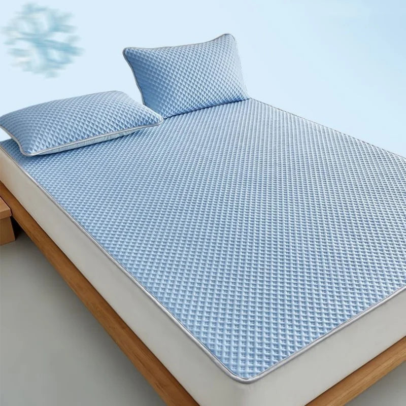 Summer Cooling Mattress Breathable Skin-friendly Ice Silk Bed Mat Pad Washable Smooth Air Condition Cushion 90/120/150/180*200cm