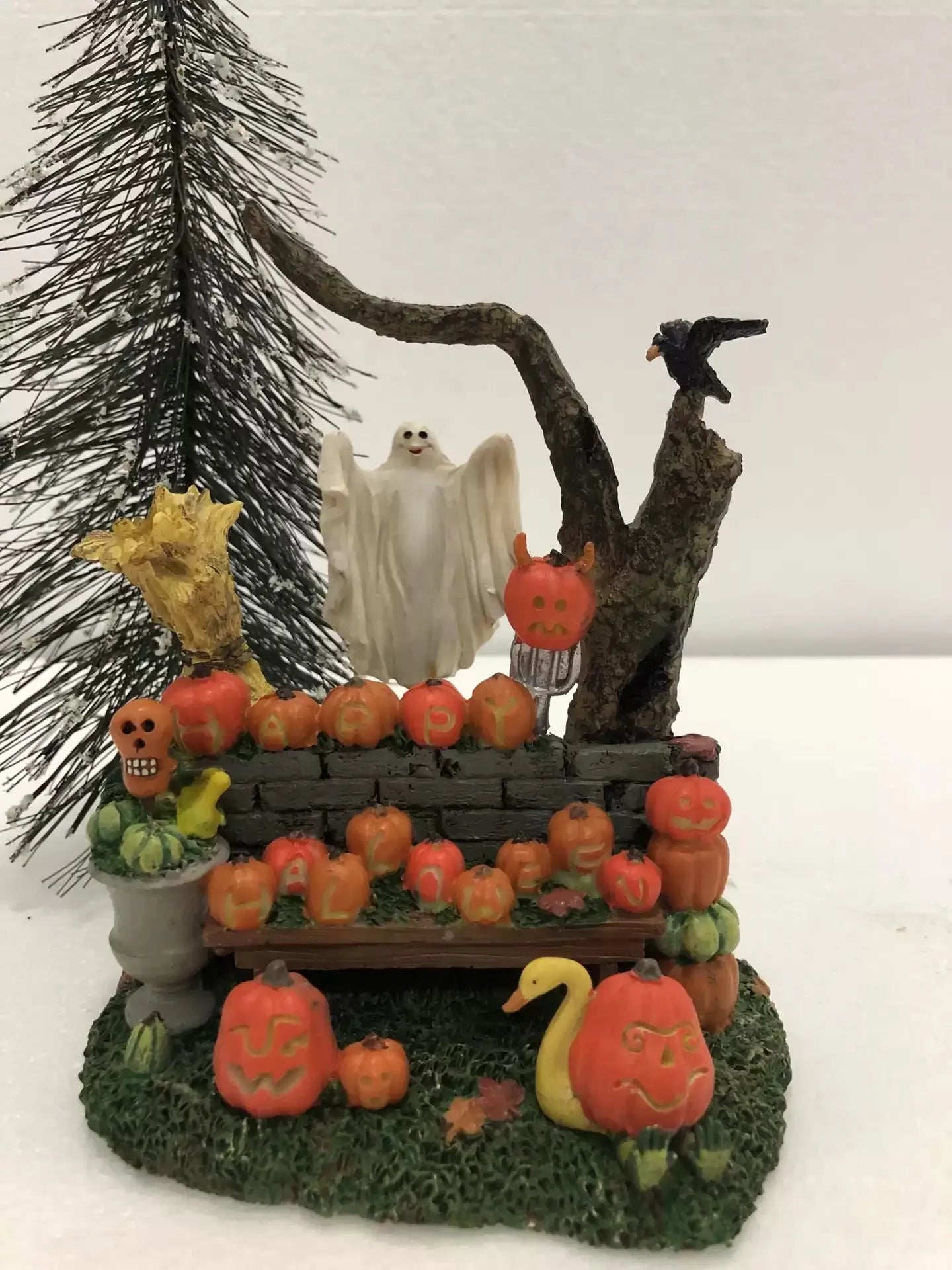 Halloween Decor Creative Halloween Scene Resin Ornaments Ghost Taking Pictures Figurine Garden Ornaments Home Decor Accessories