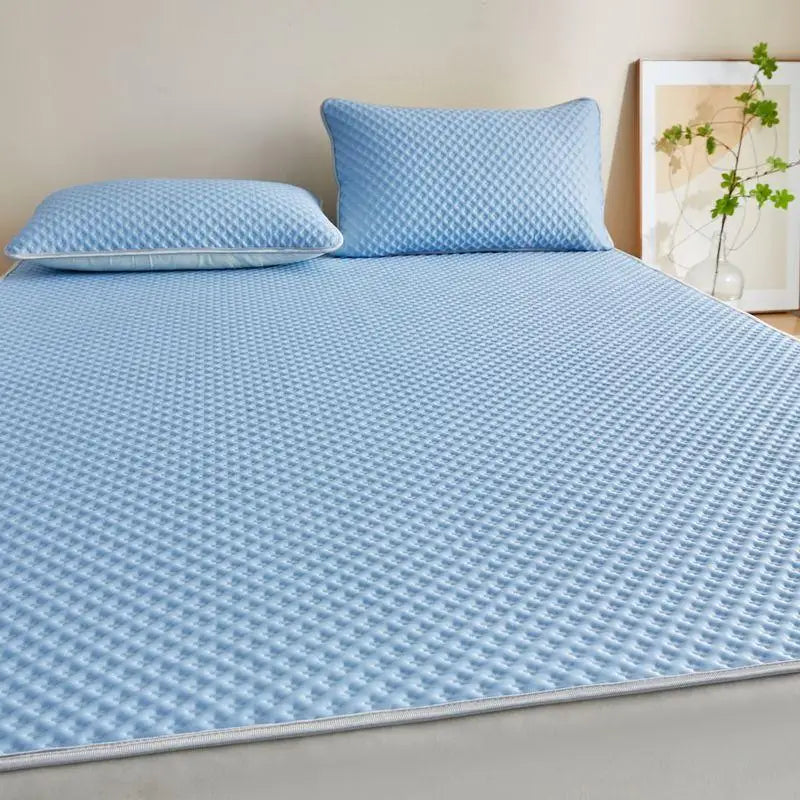 Summer Cooling Mattress Breathable Skin-friendly Ice Silk Bed Mat Pad Washable Smooth Air Condition Cushion 90/120/150/180*200cm