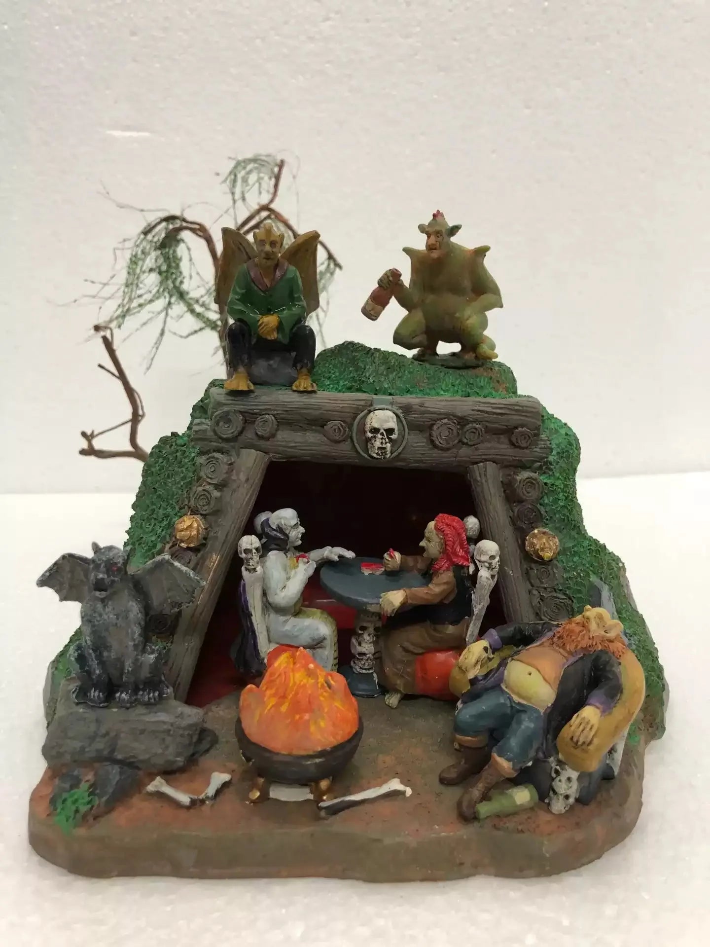 Halloween Decor Creative Halloween Scene Resin Ornaments Ghost Taking Pictures Figurine Garden Ornaments Home Decor Accessories