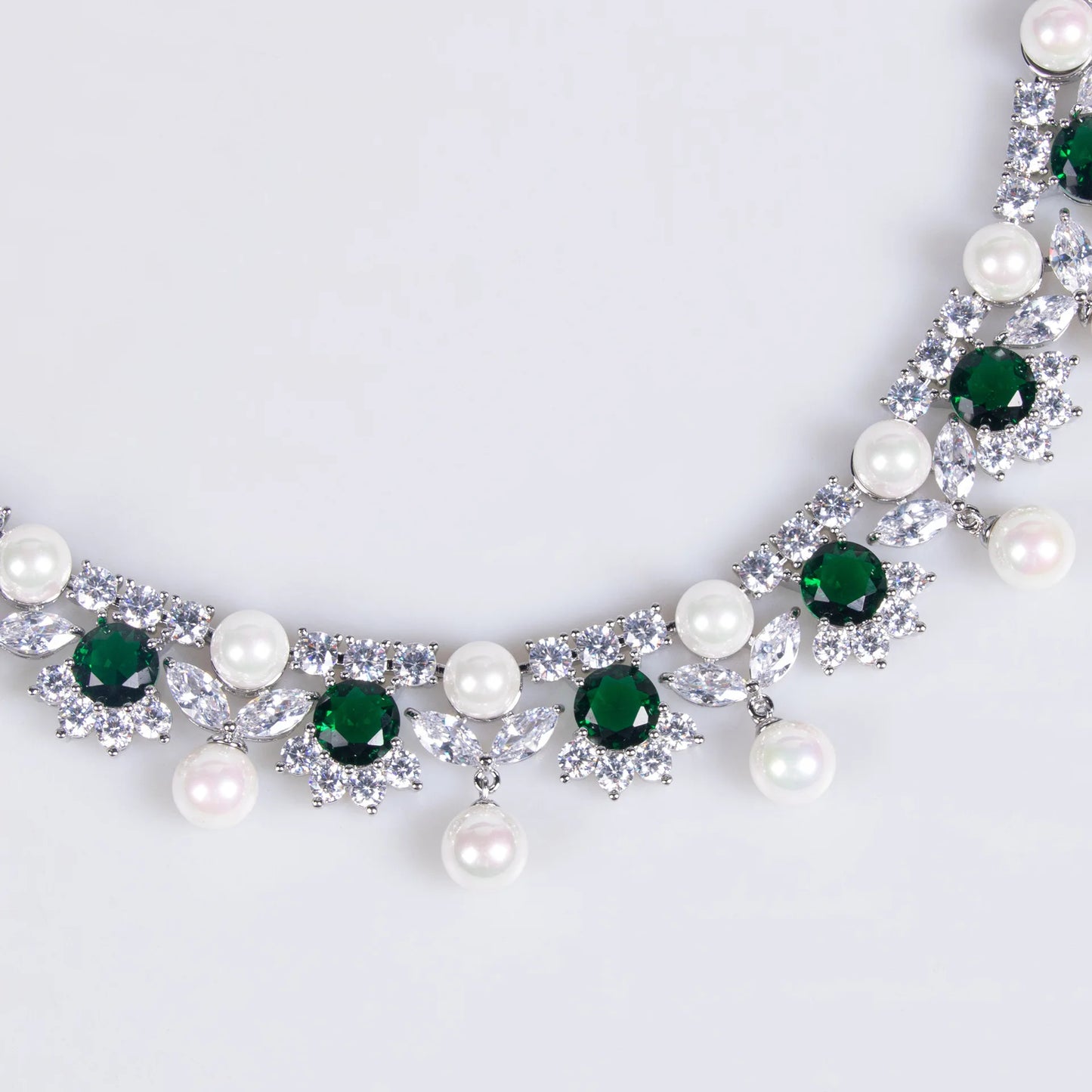 HIBRIDE Pearl Zirconia Ladies Jewelry Necklace Earrings Set