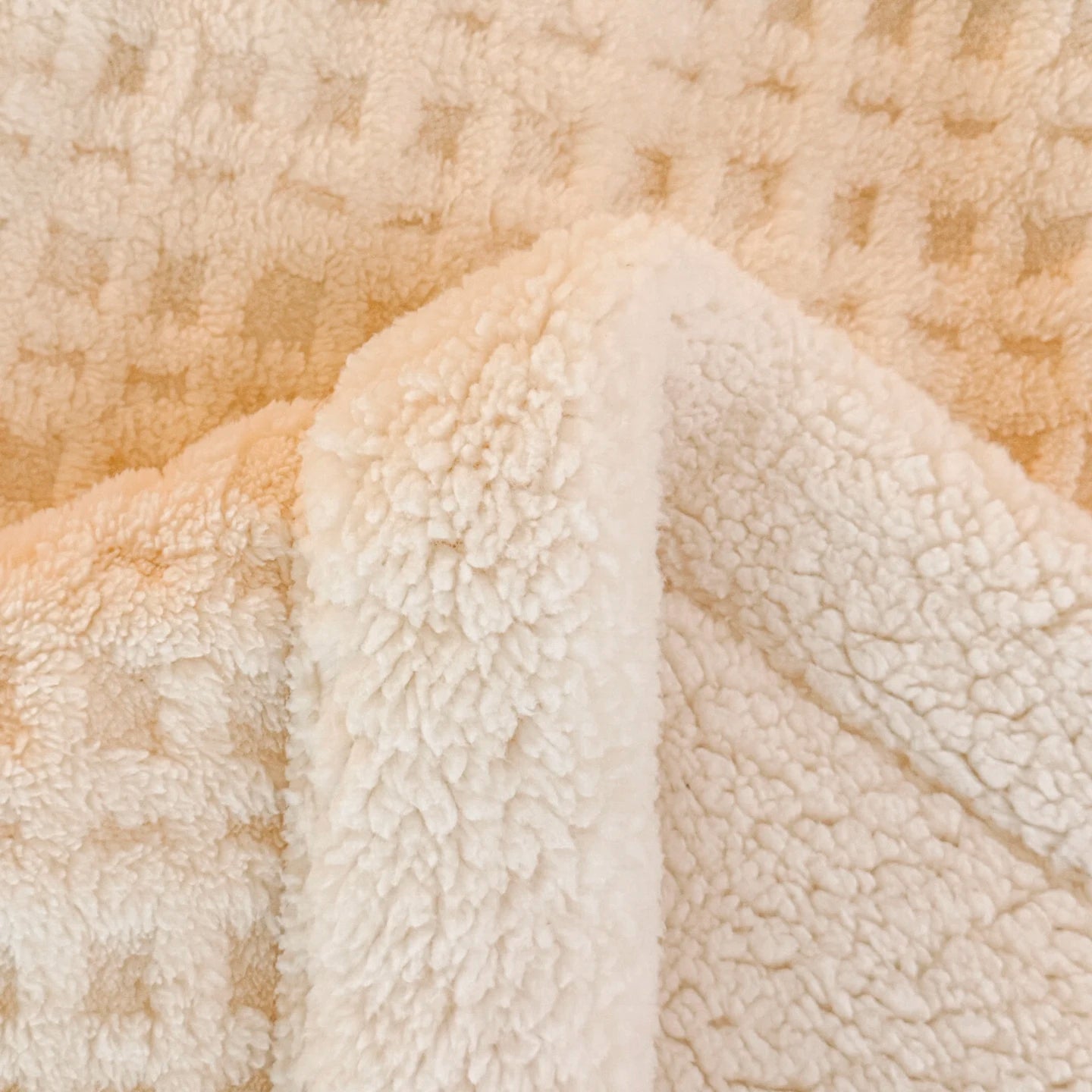 Spring Autumn Thick Warm Fleece Blanket Double Layer Artificial Lambswool Throws Blankets for Sofa or Bed Queen Double Comforter